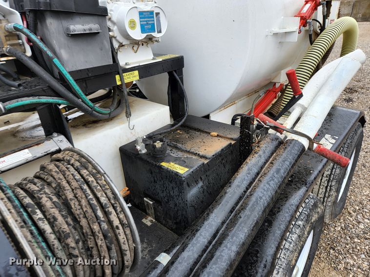 image for item HK9411 2010 Wachs Trav-L-Vac S-42945  vacuum excavator