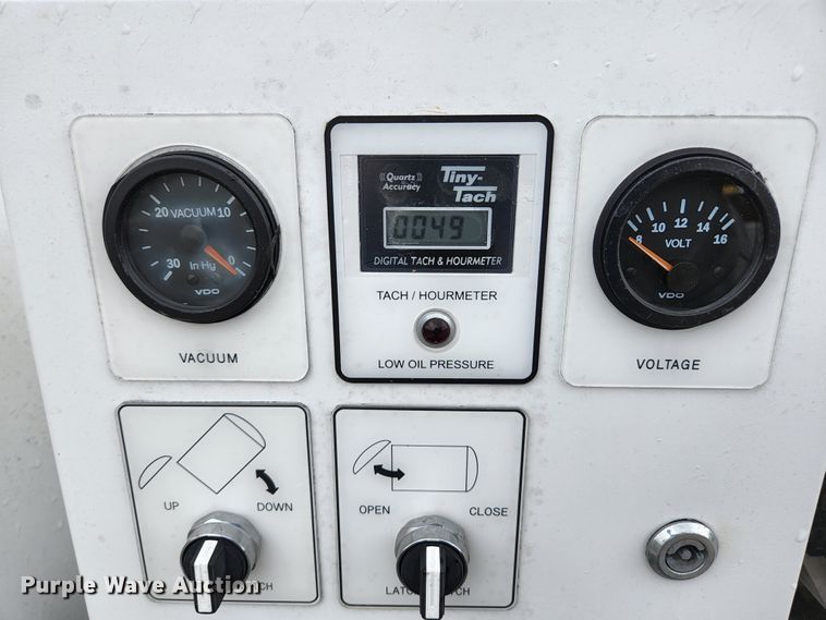 image for item HK9411 2010 Wachs Trav-L-Vac S-42945  vacuum excavator