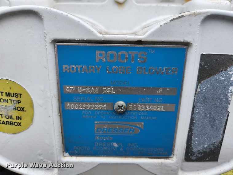 image for item HK9411 2010 Wachs Trav-L-Vac S-42945  vacuum excavator