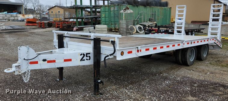 image for item HK9417 1978 Belshe T-8  equipment trailer