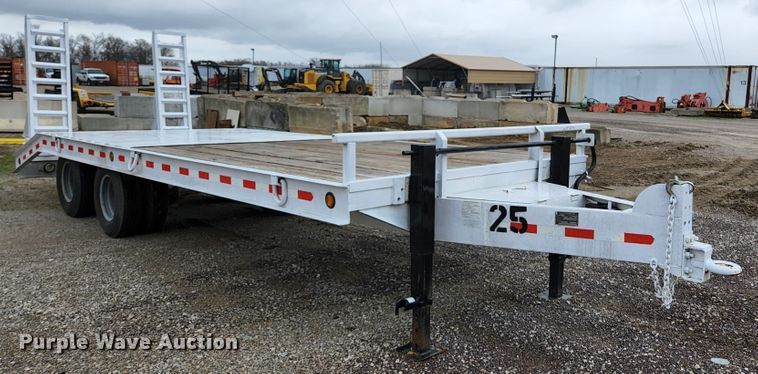 image for item HK9417 1978 Belshe T-8  equipment trailer