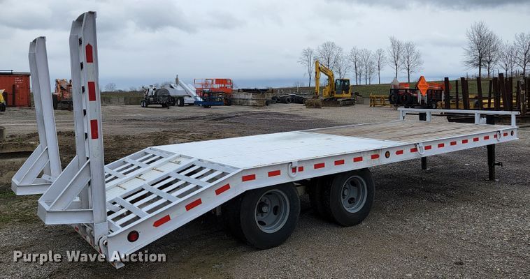 image for item HK9417 1978 Belshe T-8  equipment trailer