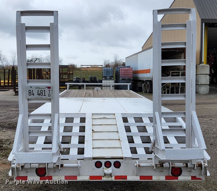 image for item HK9417 1978 Belshe T-8  equipment trailer