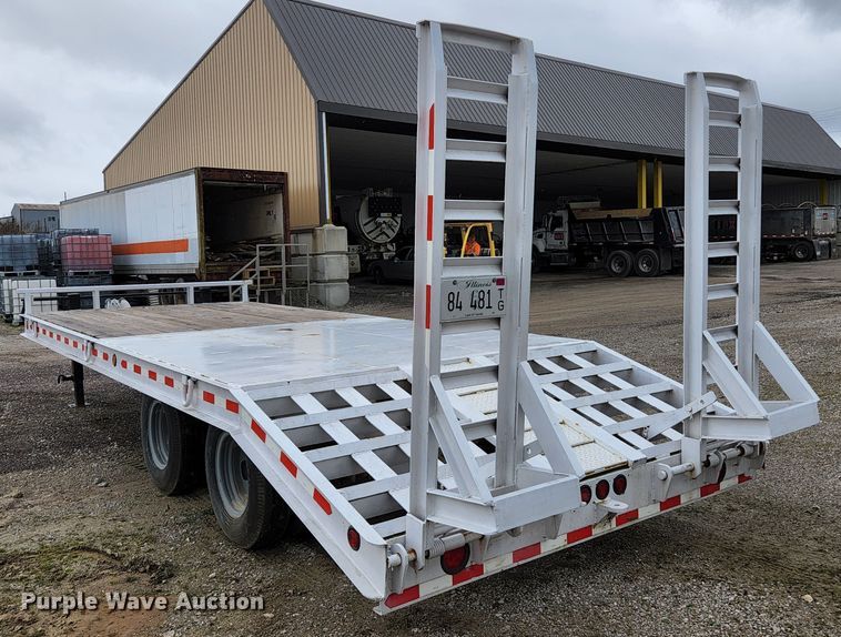 image for item HK9417 1978 Belshe T-8  equipment trailer