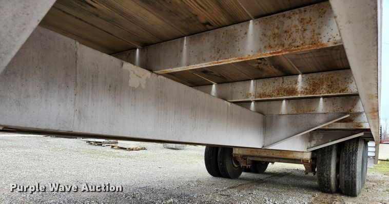 image for item HK9417 1978 Belshe T-8  equipment trailer