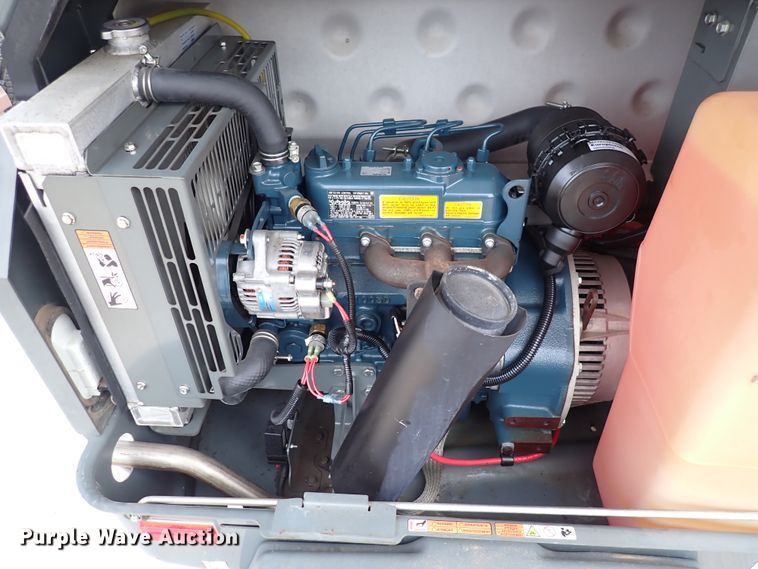 image for item HR9801 2015 Wacker Neuson LTN6L  light plant