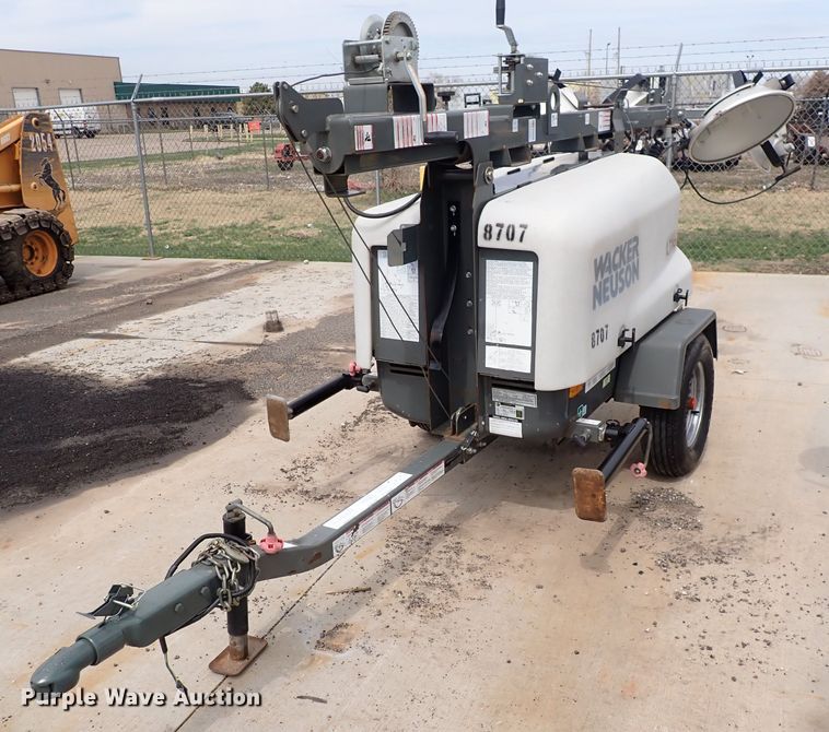 image for item HR9802 2015 Wacker Neuson LTN6L  light plant