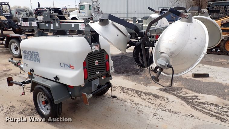 image for item HR9802 2015 Wacker Neuson LTN6L  light plant