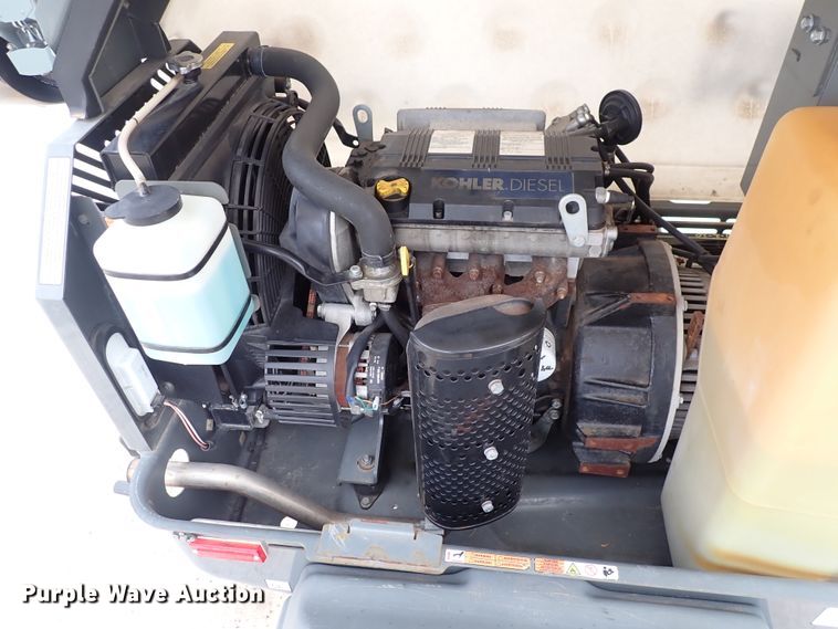 image for item HR9802 2015 Wacker Neuson LTN6L  light plant