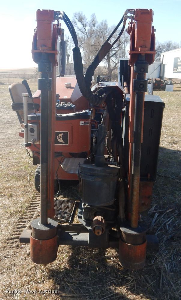 image for item HU9391 2000 Ditch Witch JT1720  directional boring unit