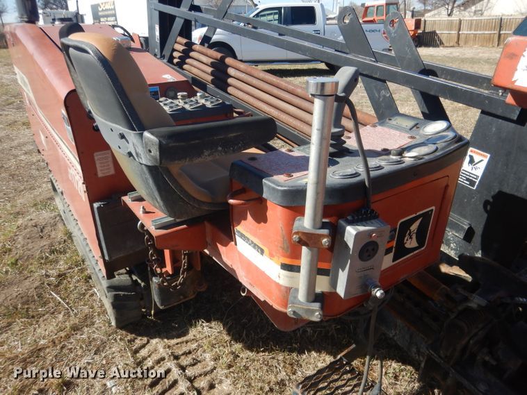image for item HU9391 2000 Ditch Witch JT1720  directional boring unit