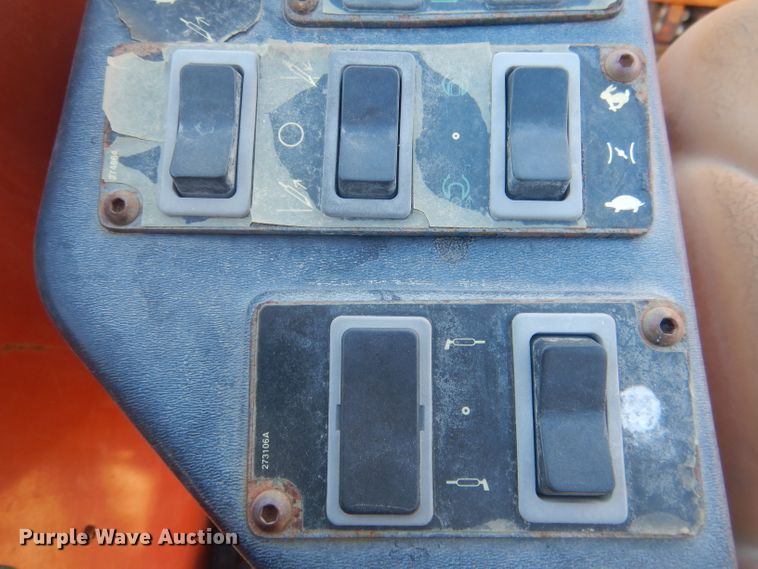 image for item HU9391 2000 Ditch Witch JT1720  directional boring unit