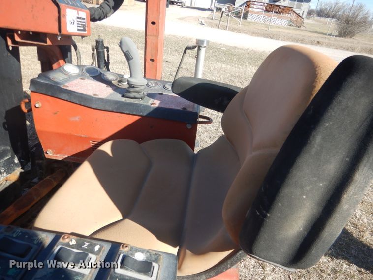 image for item HU9391 2000 Ditch Witch JT1720  directional boring unit