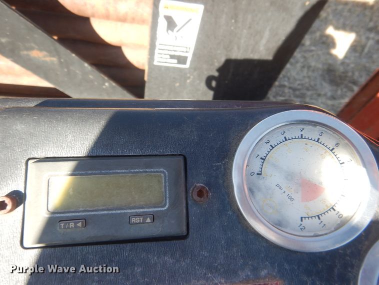 image for item HU9391 2000 Ditch Witch JT1720  directional boring unit