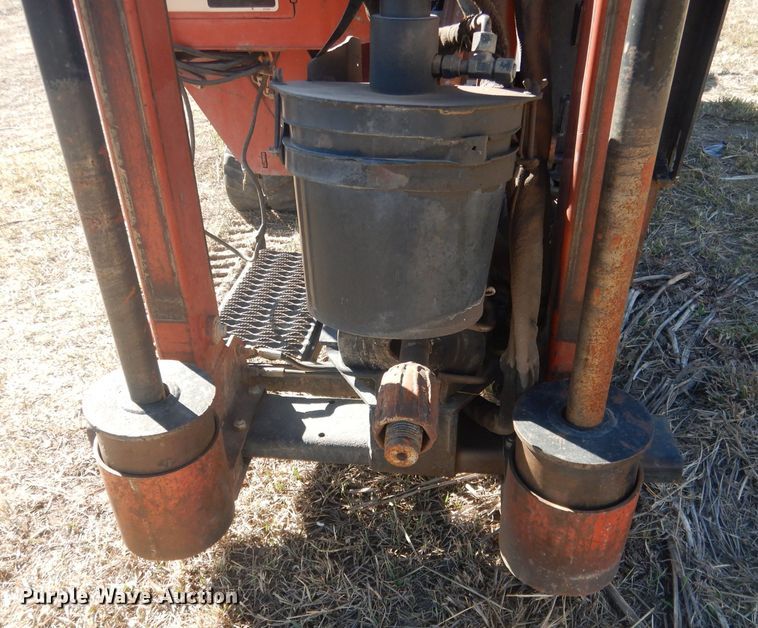 image for item HU9391 2000 Ditch Witch JT1720  directional boring unit