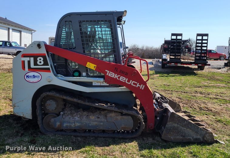 image for item IF9447 2020 Takeuchi TL8  tracked skid steer loader