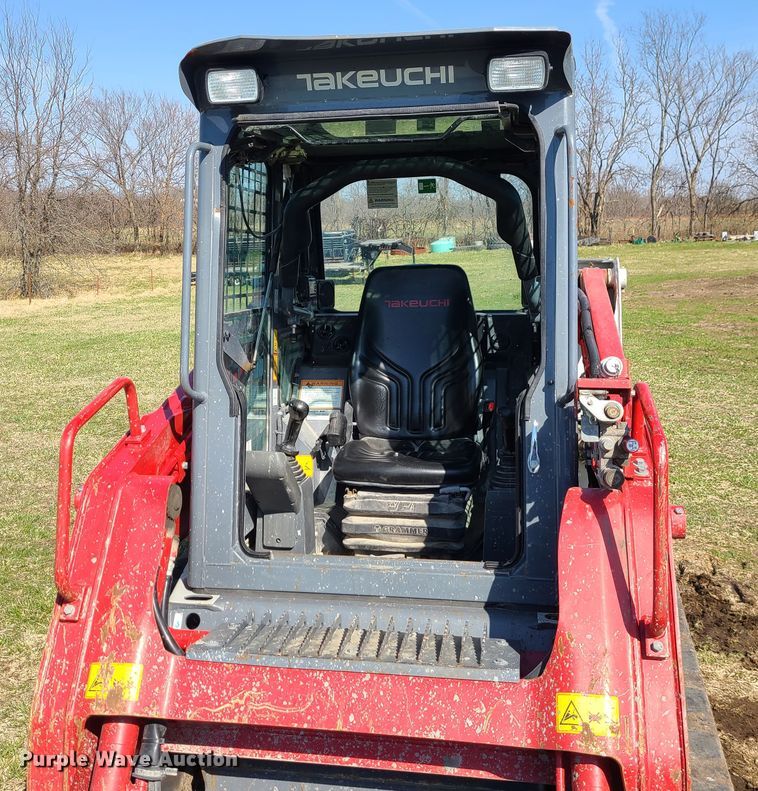 image for item IF9447 2020 Takeuchi TL8  tracked skid steer loader