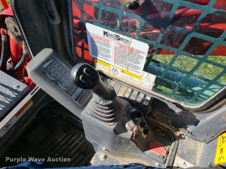 image for item IF9447 2020 Takeuchi TL8  tracked skid steer loader