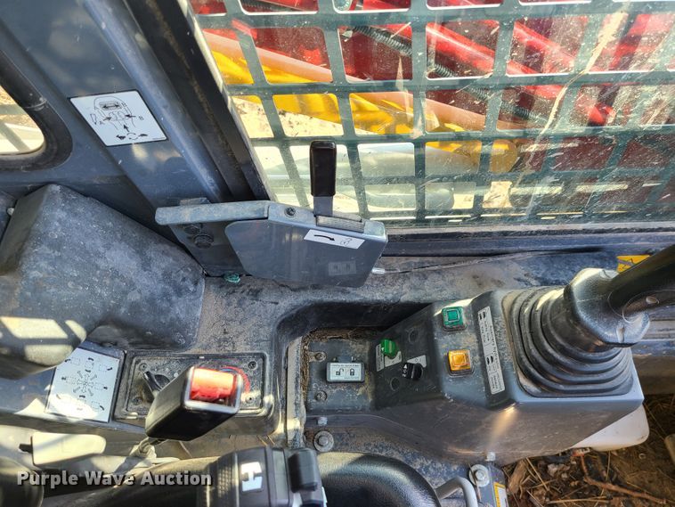 image for item IF9447 2020 Takeuchi TL8  tracked skid steer loader