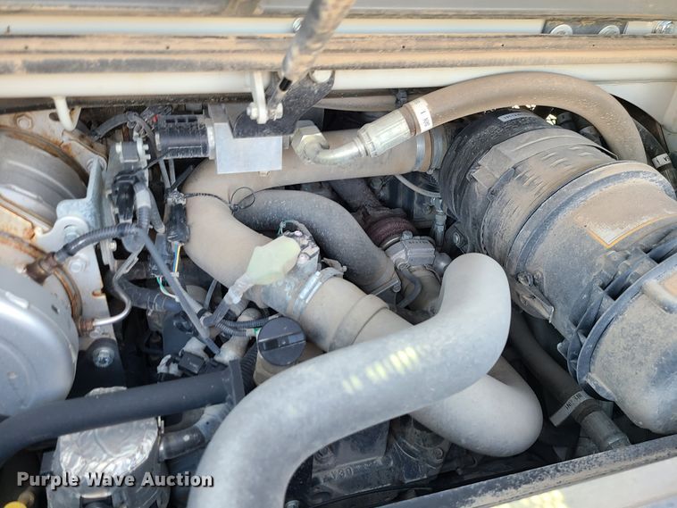 image for item IF9447 2020 Takeuchi TL8  tracked skid steer loader