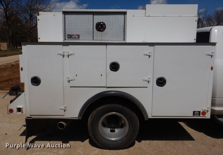 image for item IM9700 2012 Dodge Ram 3500HD  utility bed pickup truck