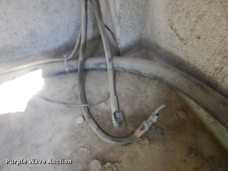 image for item IM9700 2012 Dodge Ram 3500HD  utility bed pickup truck