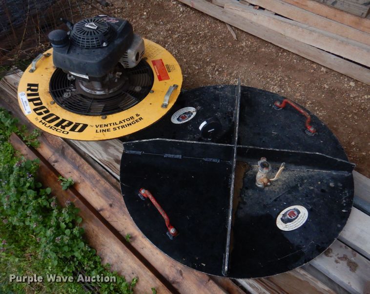 image for item IM9704 Manhole ventilator and pressure tester