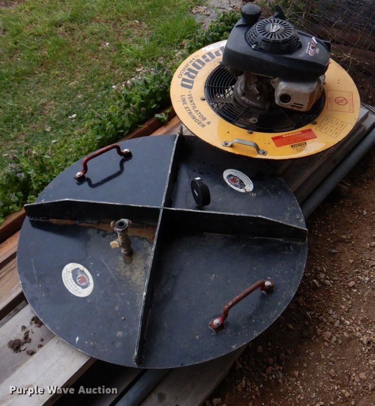 image for item IM9704 Manhole ventilator and pressure tester