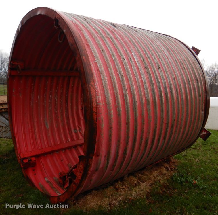 image for item IM9707 Steel manhole shield
