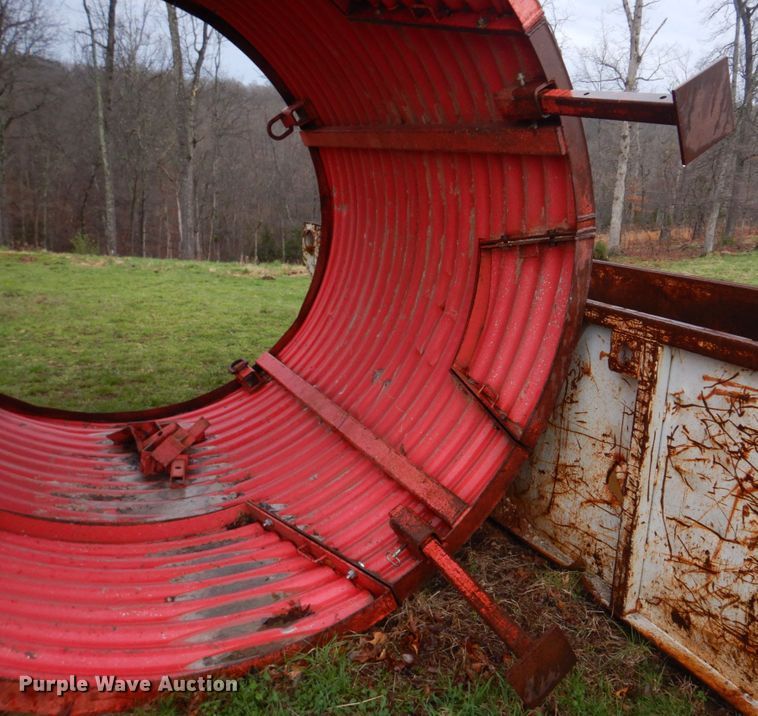 image for item IM9707 Steel manhole shield
