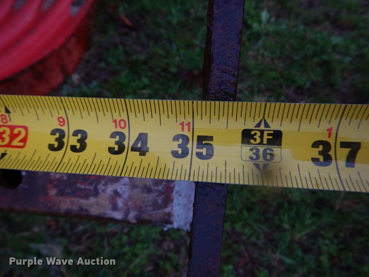 image for item IM9707 Steel manhole shield