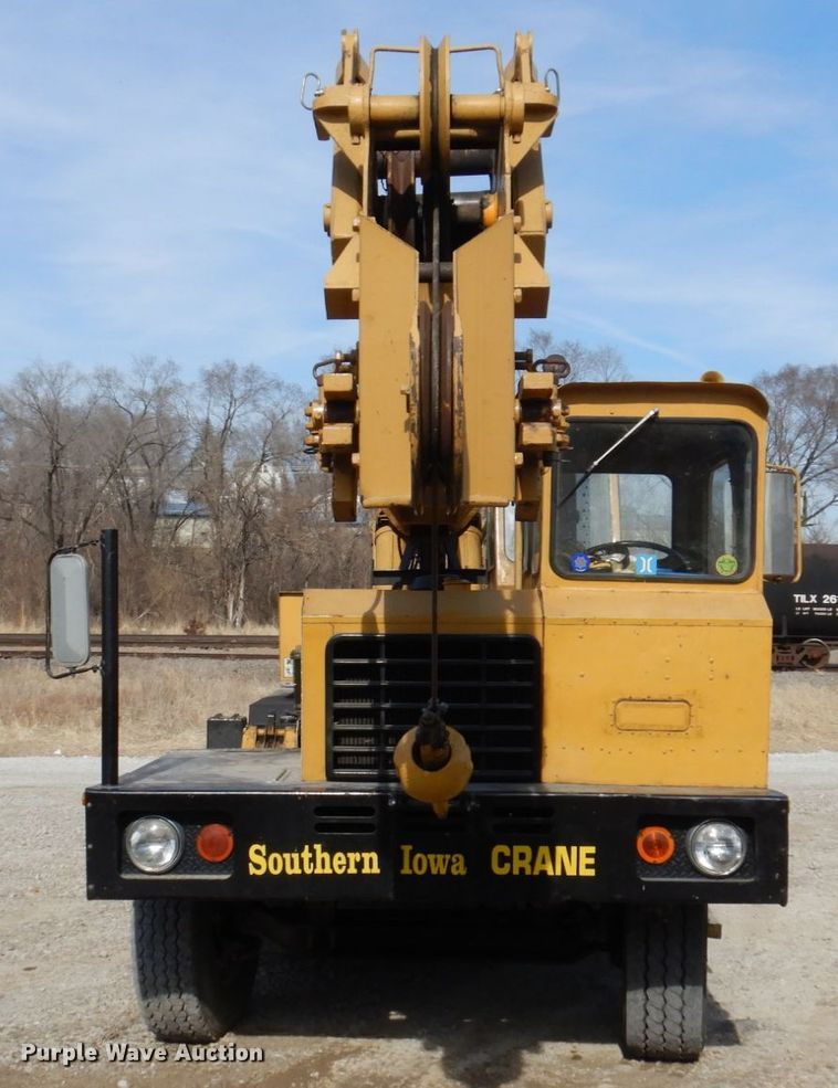 image for item IM9837 Grove  crane
