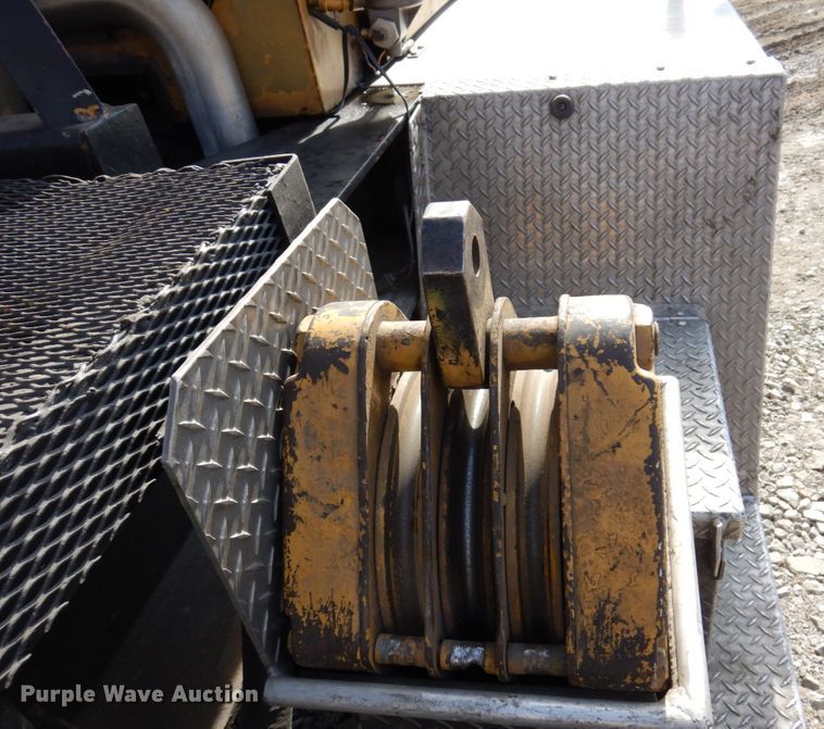 image for item IM9837 Grove  crane