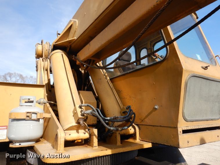 image for item IM9837 Grove  crane