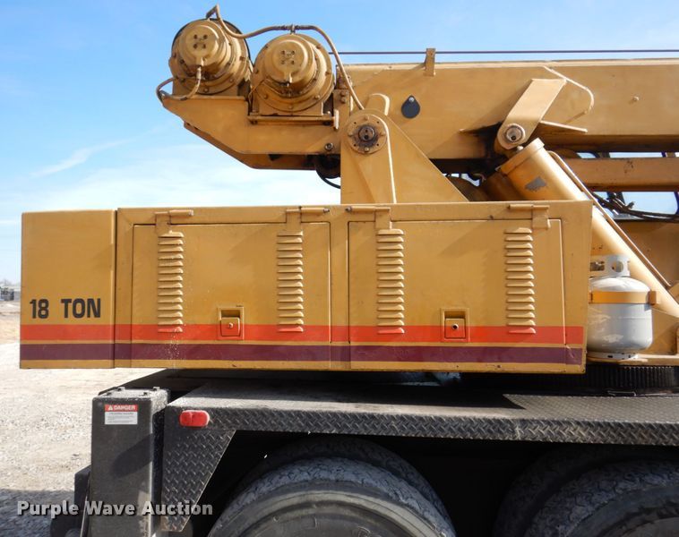 image for item IM9837 Grove  crane