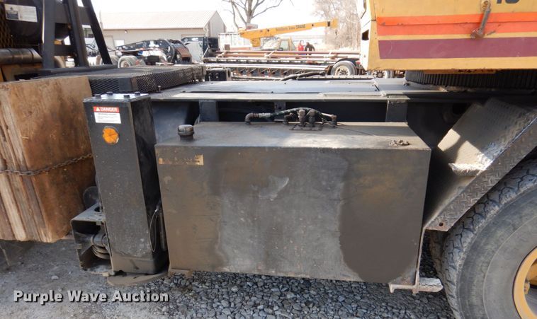 image for item IM9837 Grove  crane