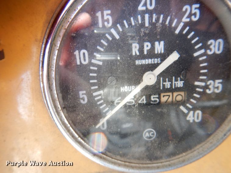 image for item IM9837 Grove  crane