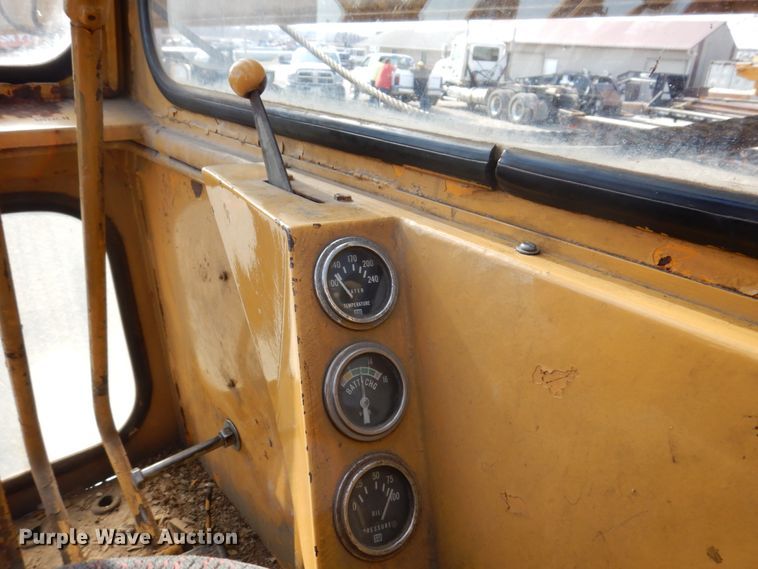 image for item IM9837 Grove  crane