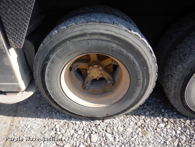 image for item IM9837 Grove  crane