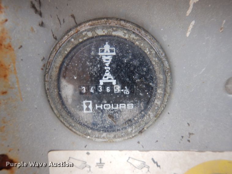 image for item IM9869 Sky Jack SJ6832RT  scissor lift