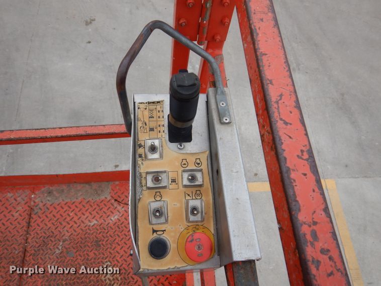 image for item IM9869 Sky Jack SJ6832RT  scissor lift