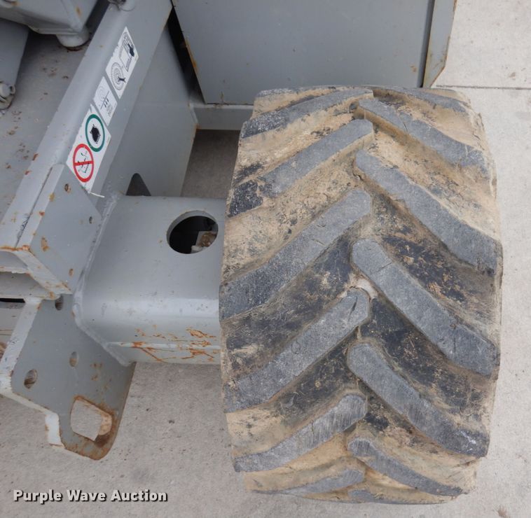 image for item IM9869 Sky Jack SJ6832RT  scissor lift