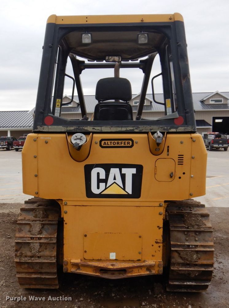 image for item IM9870 2008 Caterpillar D3K XL  dozer