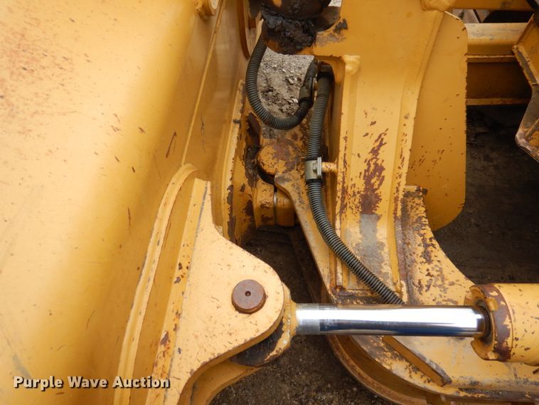 image for item IM9870 2008 Caterpillar D3K XL  dozer