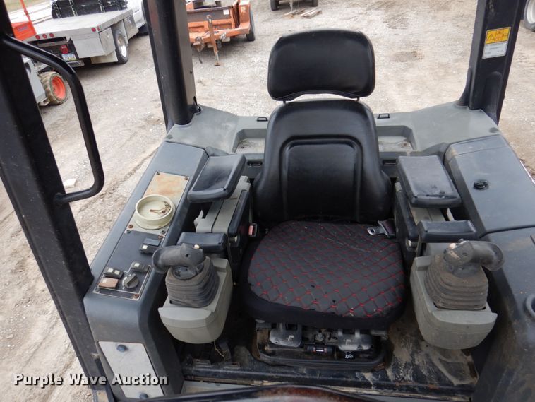 image for item IM9870 2008 Caterpillar D3K XL  dozer