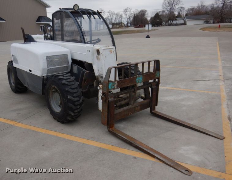image for item IM9871 2005 Terex TX55-19  telehandler