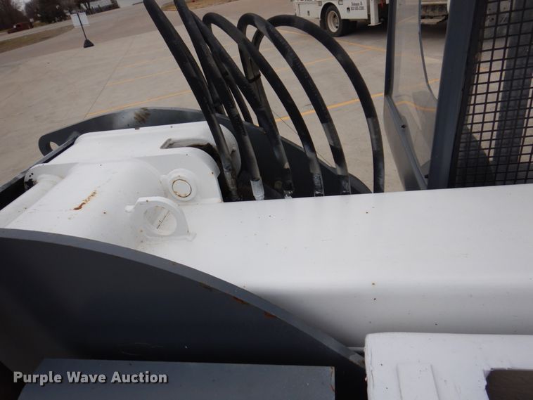 image for item IM9871 2005 Terex TX55-19  telehandler