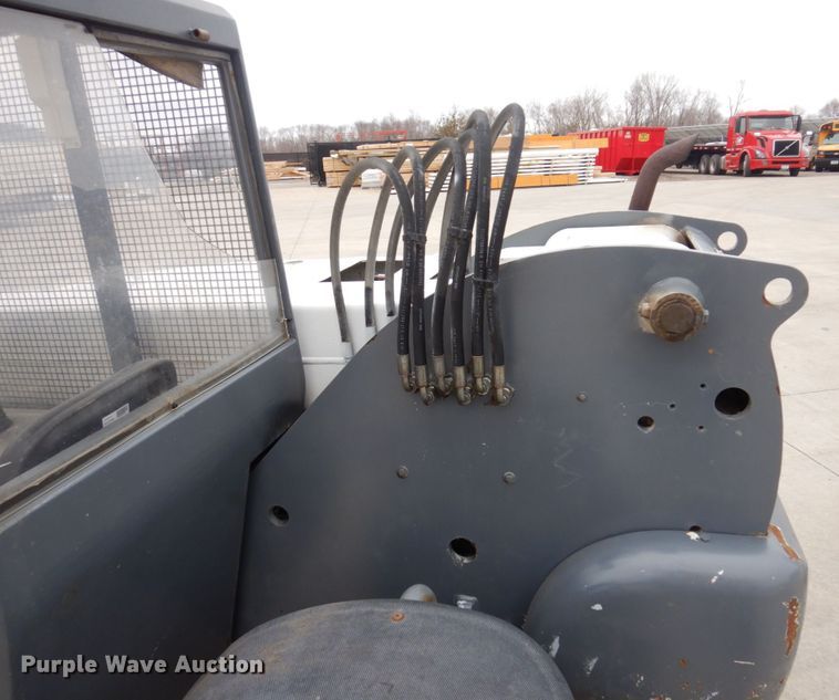 image for item IM9871 2005 Terex TX55-19  telehandler