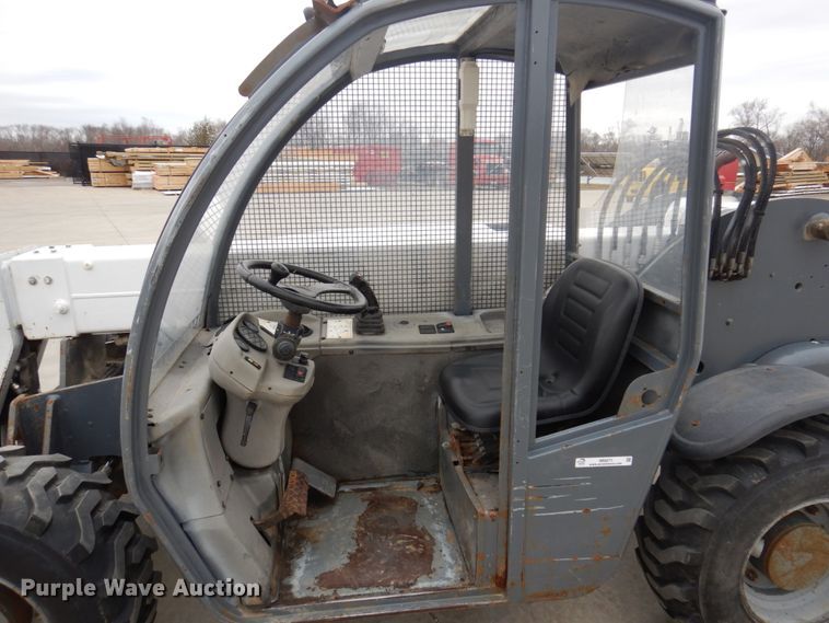 image for item IM9871 2005 Terex TX55-19  telehandler