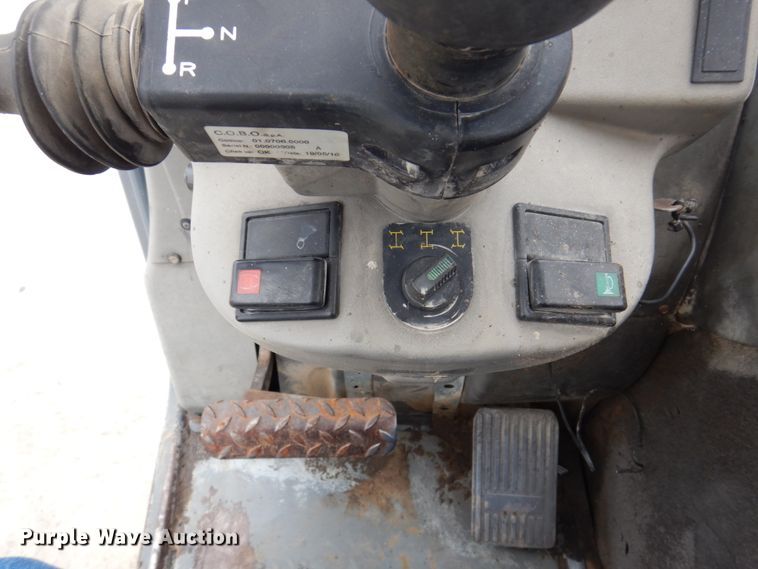 image for item IM9871 2005 Terex TX55-19  telehandler